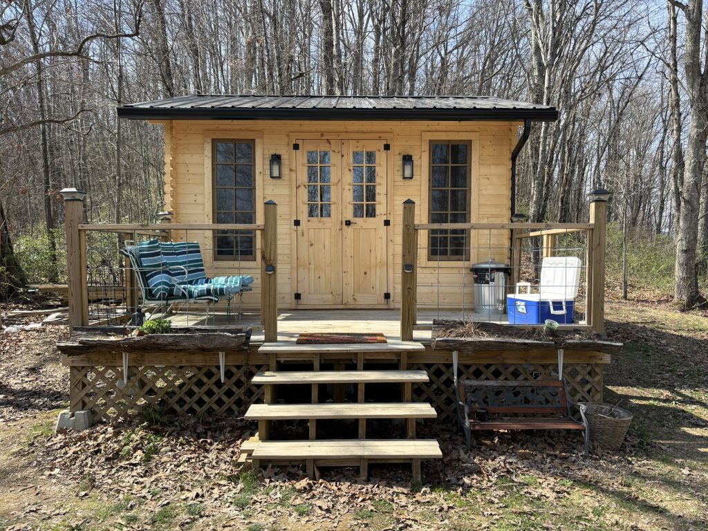hilltop sunrise urban bunkie-style cabin private hot outdoor shower queen bed flush toilet new river gorge bridge Fayette county Fayetteville oak hill hilltop WV West Virginia full resolution