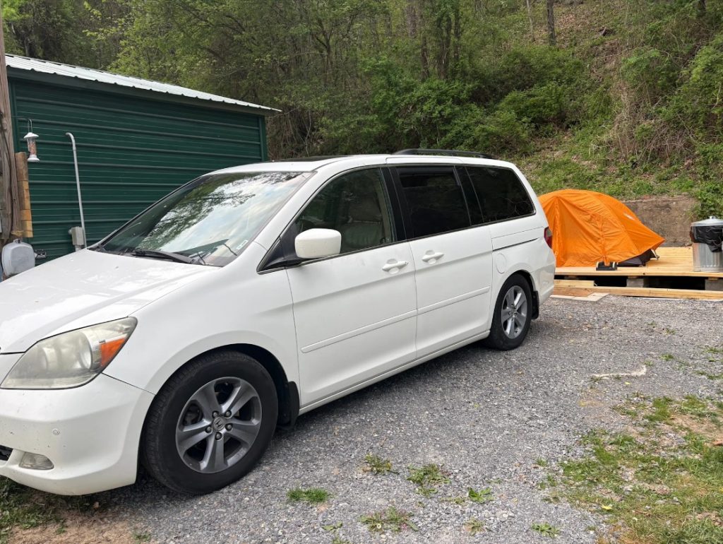 hilltop sunrise tent platform and van life parking pet station hot shower porta potty 110 volt AC outlet new river gorge national park and preserve Summit Bechtel Reserve Fayette county Fayetteville oak hill hilltop WV West Virginia