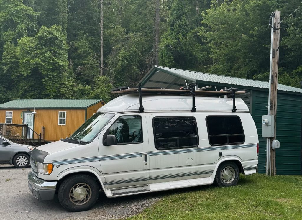 hilltop sunrise tent platform and van life parking pet station porta potty 110 volt AC outlet new river gorge national park and preserve Summit Bechtel Reserve Fayette county Fayetteville oak hill hilltop WV West Virginia